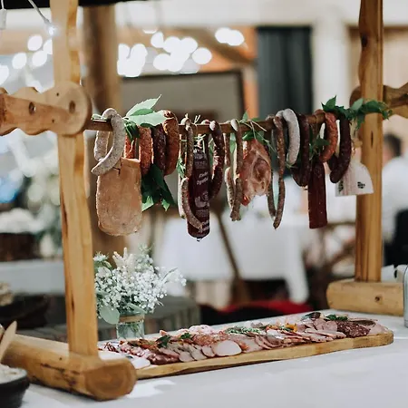 Ranczo W Dolinie * Kiszkowo